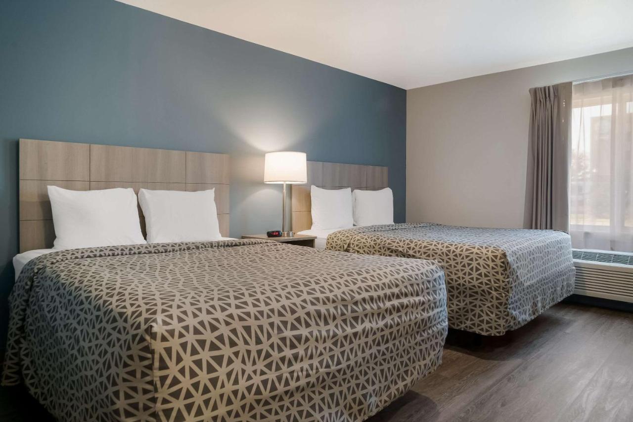 Woodspring Suites Detroit Стерлінґ-Гайтс Екстер'єр фото