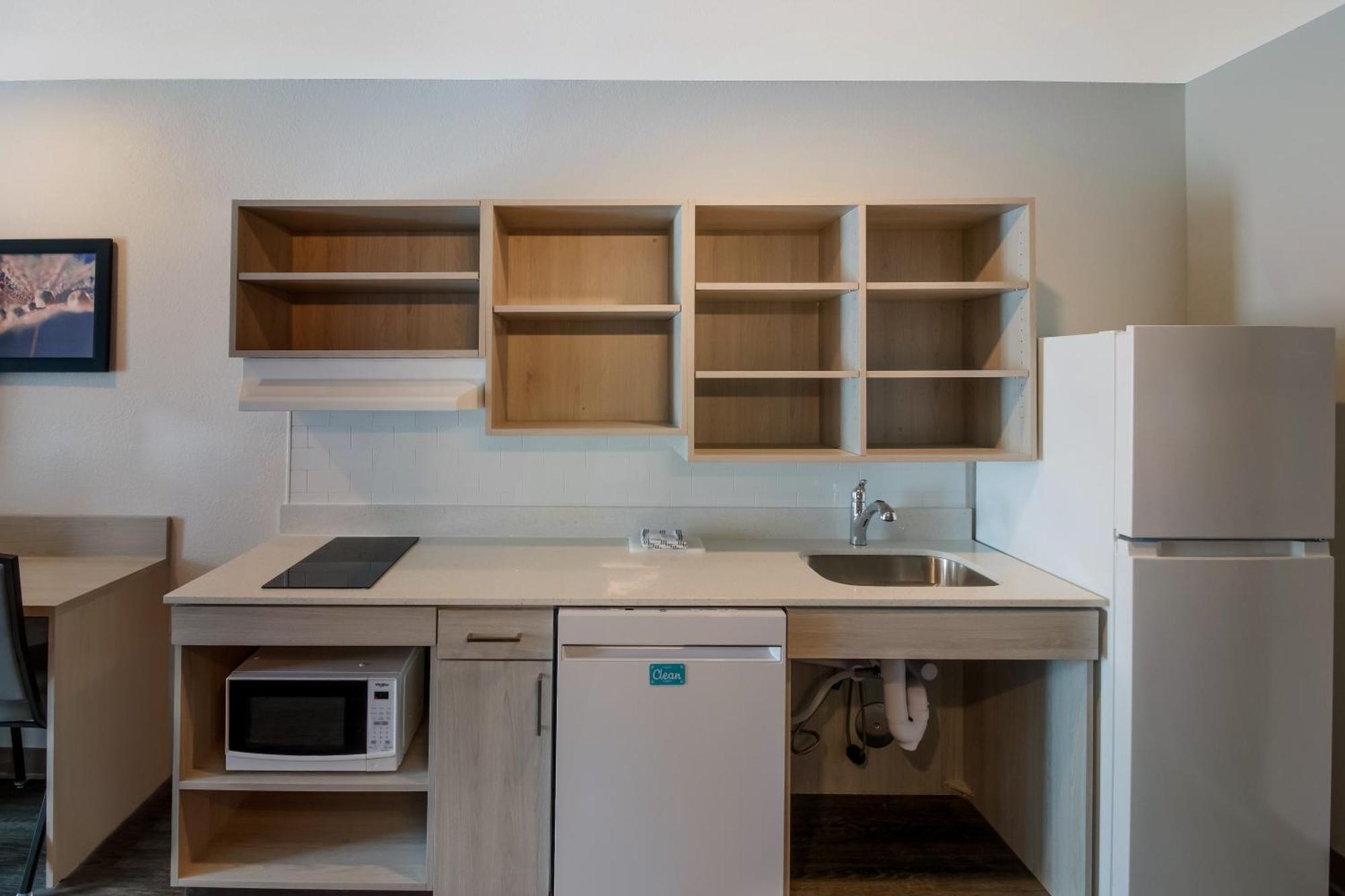Woodspring Suites Detroit Стерлінґ-Гайтс Екстер'єр фото